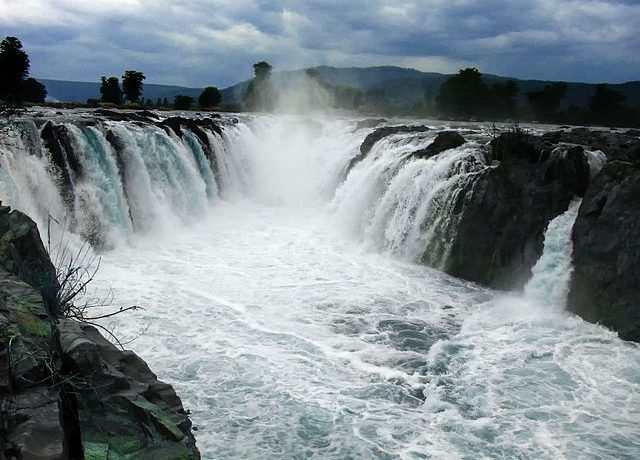 HOGENAKKAL FALLS